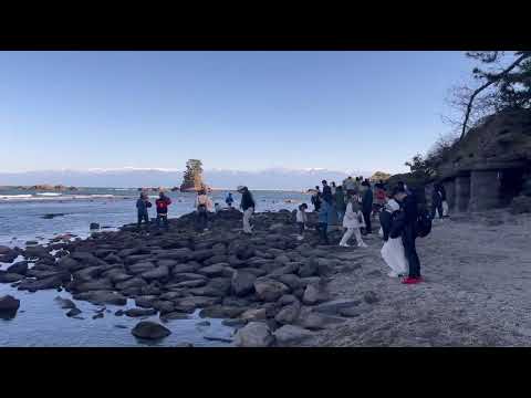 【高岡市】雨晴海岸から立山連峰がキレイに見えました - YouTube動画サムネイル