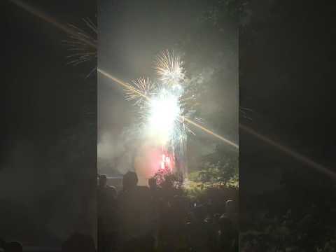 【砺波市】1700発もの花火に圧倒！第71回 庄川観光祭・庄川峡花火大会2023 - YouTube動画サムネイル